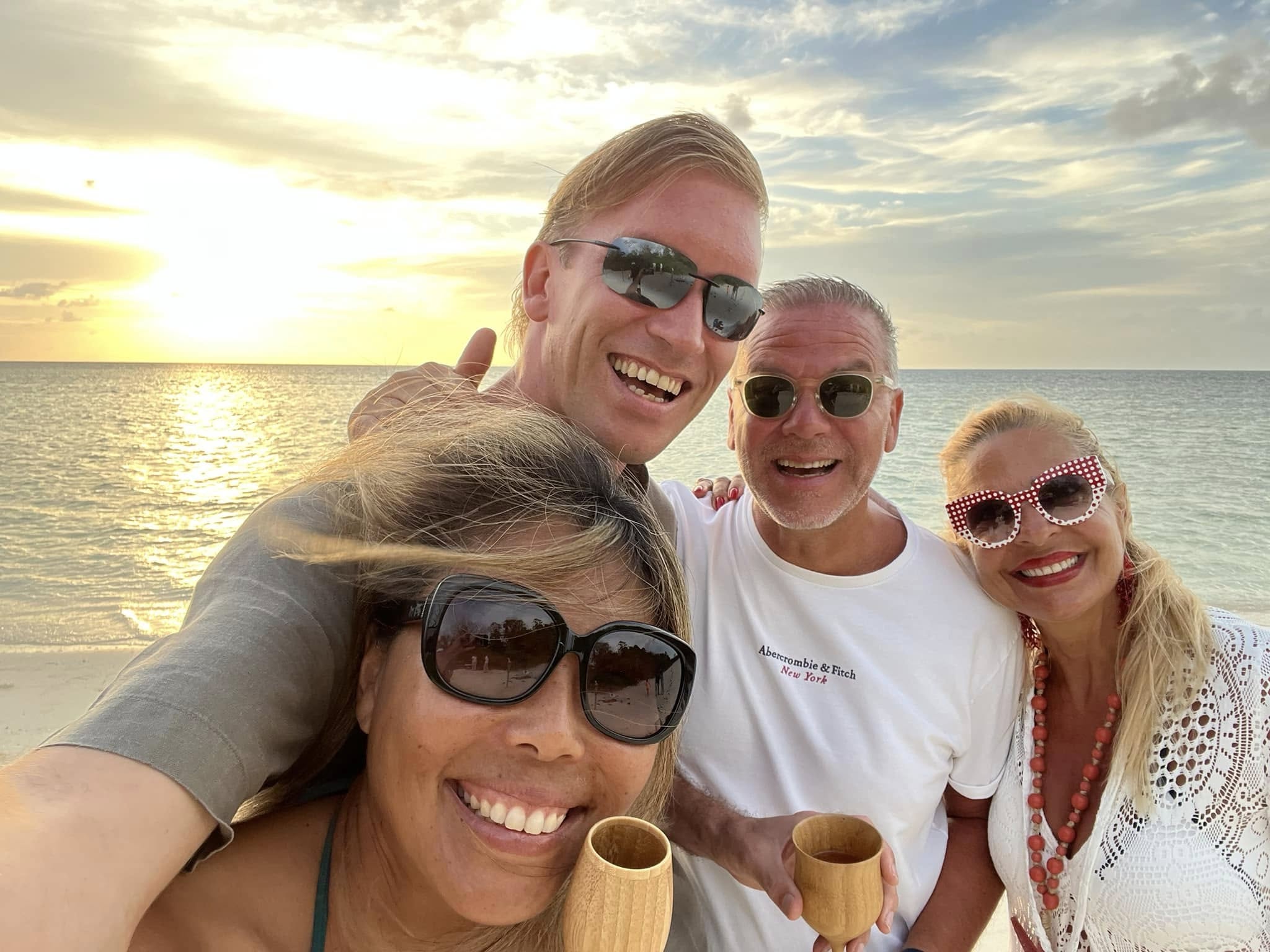 ビーチでの海外生活